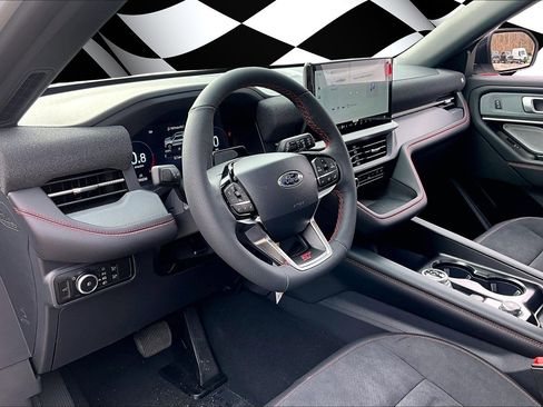 New 2026 Ford Explorer ST w/ Sun And Sound Package image 6