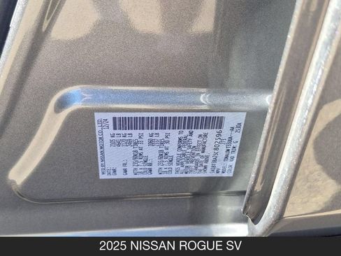 Certified 2025 Nissan Rogue SV FWD image 25
