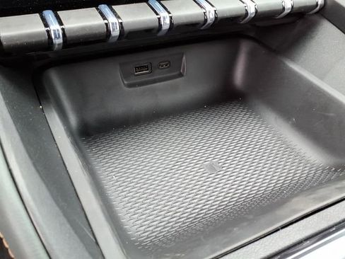 New 2026 GMC Terrain AT4 w/ LPO, Floor Liner Package AWD/4WD image 18
