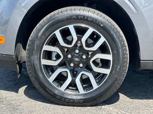 Certified 2024 Ford Maverick XLT FWD image 22