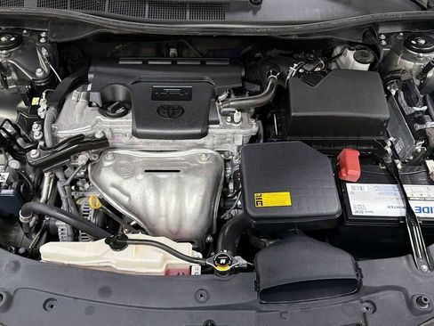 Used 2014 Toyota Camry LE FWD image 28