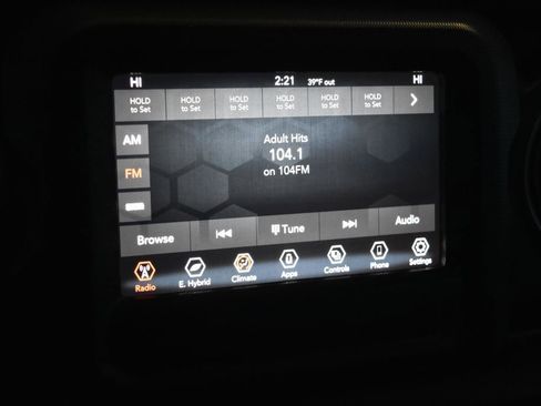 Used 2023 Jeep Wrangler Unlimited image 10