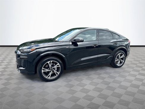 New 2027 Audi Q6 e-tron Premium Plus AWD/4WD image 3