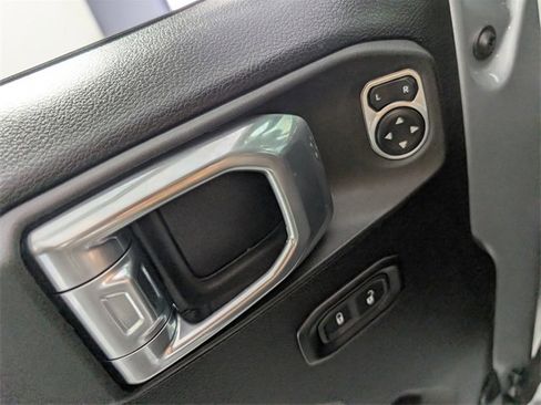 Used 2021 Jeep Gladiator Rubicon image 15