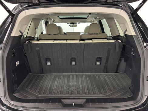 Used 2022 Subaru Ascent Limited w/ Technology Package image 34