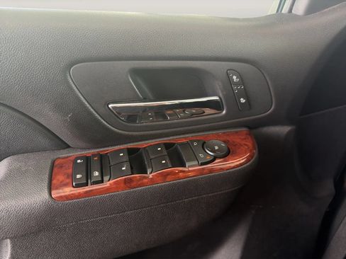 Used 2013 GMC Yukon SLT AWD/4WD image 12