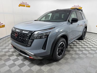 New 2026 Nissan Pathfinder Rock Creek w/ Rock Creek Premium Package
