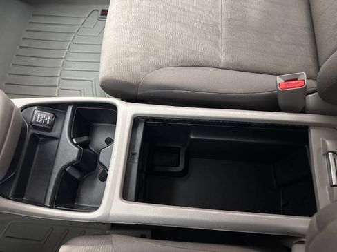 Used 2013 Honda CR-V LX image 16
