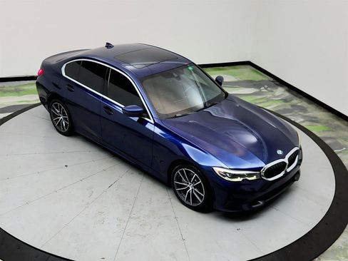 Used 2020 BMW 330i Sedan w/ Premium Package RWD image 34