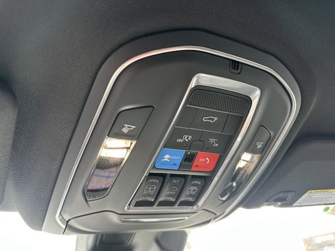 New 2026 Jeep Grand Cherokee L Limited image 13