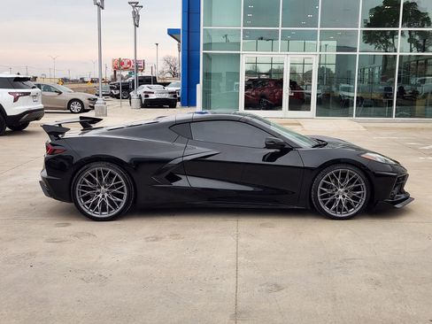 Used 2025 Chevrolet Corvette Stingray Coupe w/ Battery Protection Package image 7