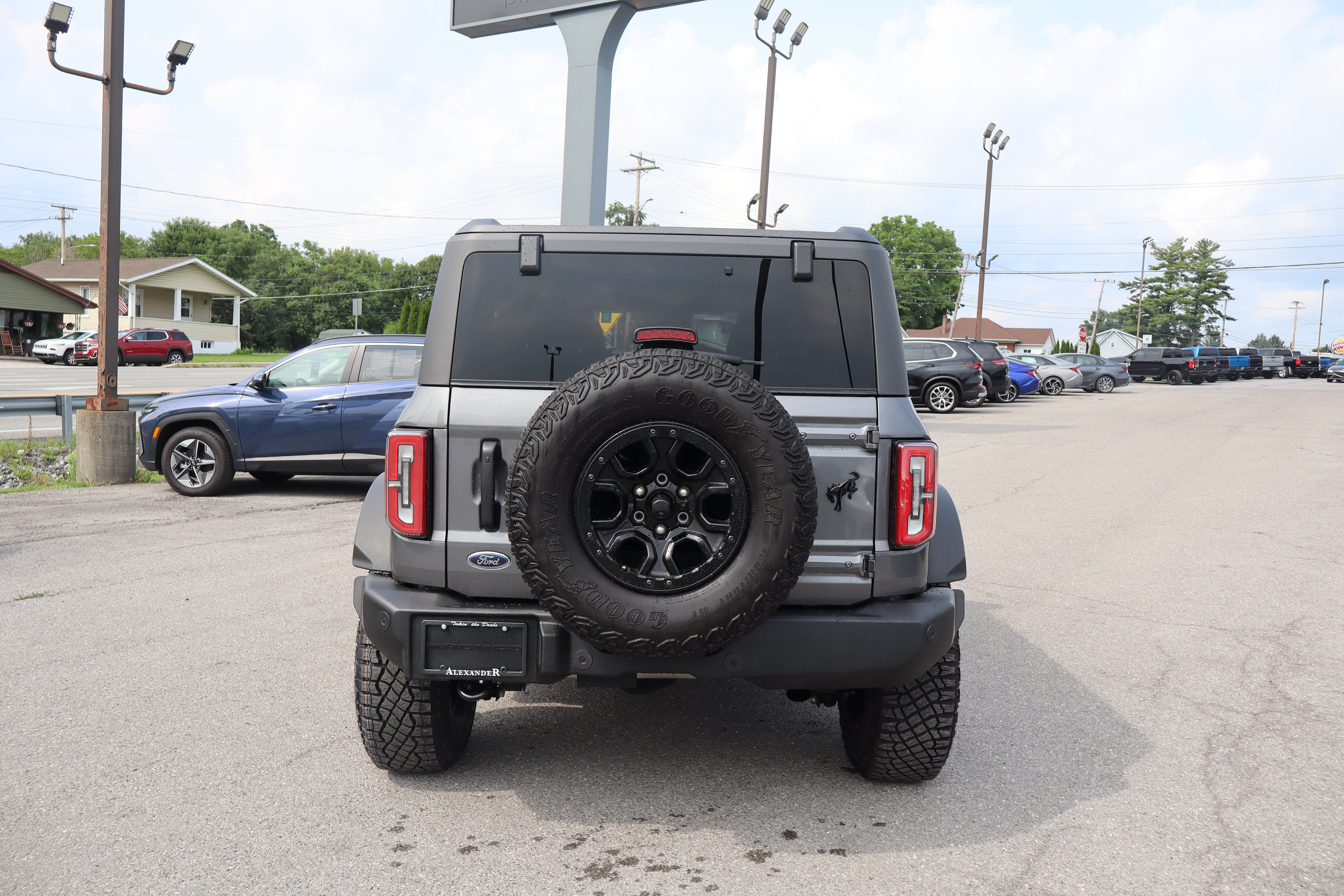 Used 2024 Ford Bronco Wildtrak AWD/4WD image 4