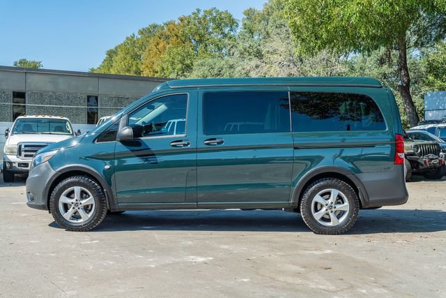 Used 2021 Mercedes-Benz Metris Passenger image 3