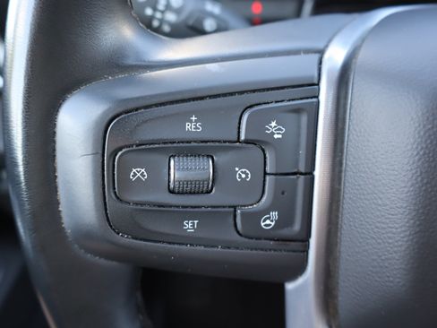 Used 2025 GMC Sierra 1500 SLT AWD/4WD image 21