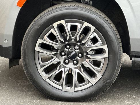 Certified 2023 GMC Yukon XL Denali Ultimate w/ LPO, Floor Liner Package image 29