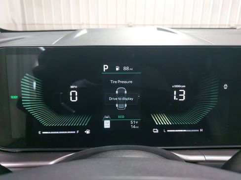 New 2026 Kia Sportage EX w/ EX Panoramic Sunroof Package image 19