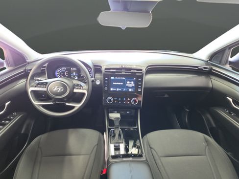 Certified 2022 Hyundai Tucson SEL AWD/4WD image 11