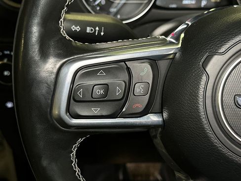 Used 2022 Jeep Wrangler Unlimited Sahara w/ Cold Weather Group image 24