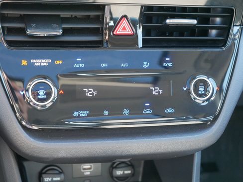 Used 2021 Hyundai Ioniq SEL FWD image 23