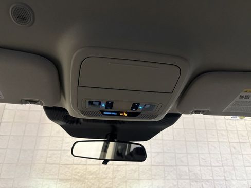 New 2026 Ford Explorer Active AWD/4WD image 36