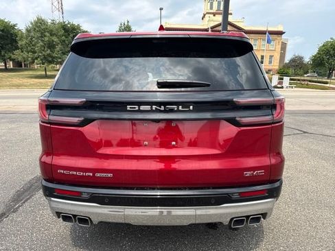 Used 2024 GMC Acadia Denali w/ Super Cruise Package AWD/4WD image 4