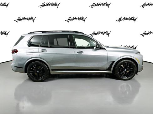 Used 2025 BMW X7 M60i w/ Executive Package image 4