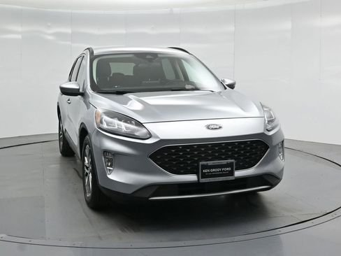 Certified 2022 Ford Escape SEL w/ Technology Package image 56