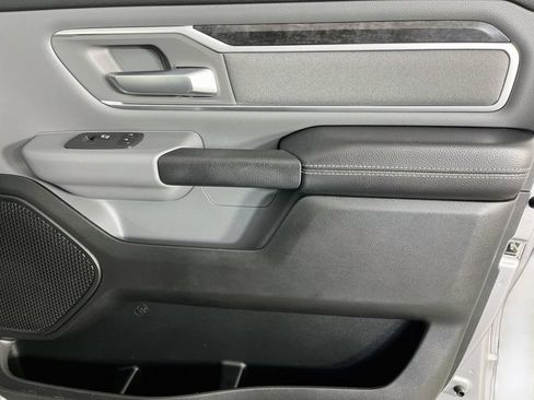 Used 2021 RAM 1500 Big Horn AWD/4WD image 37