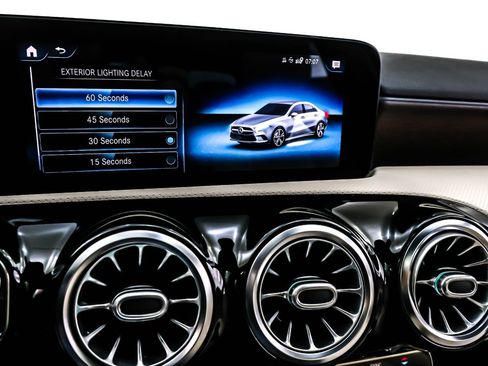 Used 2021 Mercedes-Benz A 220 image 19