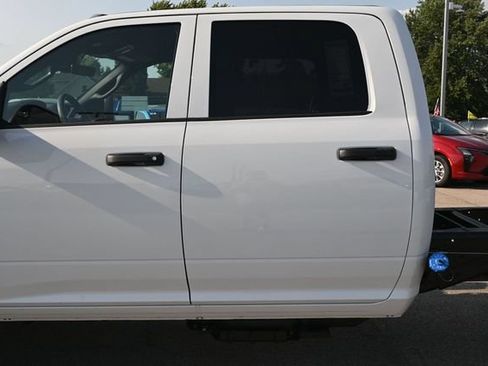 New 2026 RAM 5500 Tradesman w/ Chrome Appearance Group AWD/4WD image 18