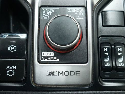 Used 2020 Subaru Forester Touring AWD/4WD image 34