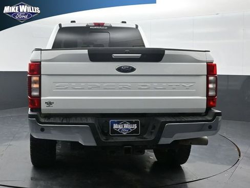 Used 2022 Ford F250 Lariat w/ Lariat Value Package image 6