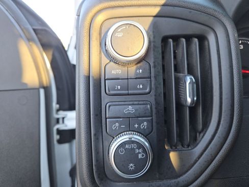 Used 2023 GMC Sierra 3500 Pro w/ Convenience Package image 5