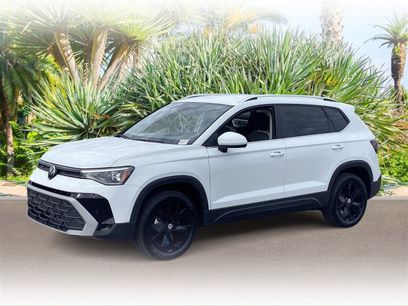 New 2025 Volkswagen Taos SE