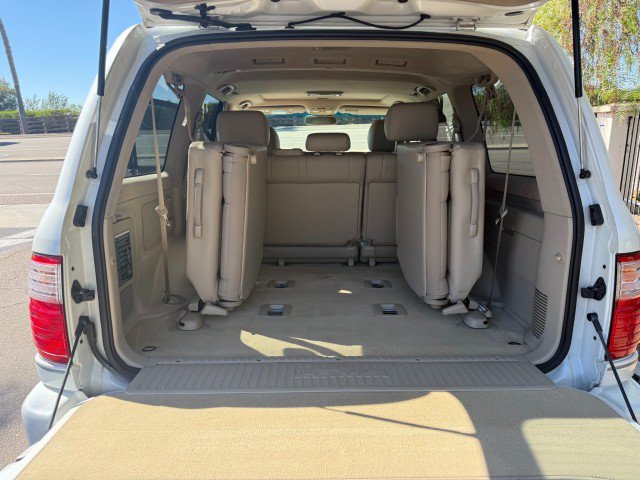 Used 2004 Lexus LX 470 4WD image 41
