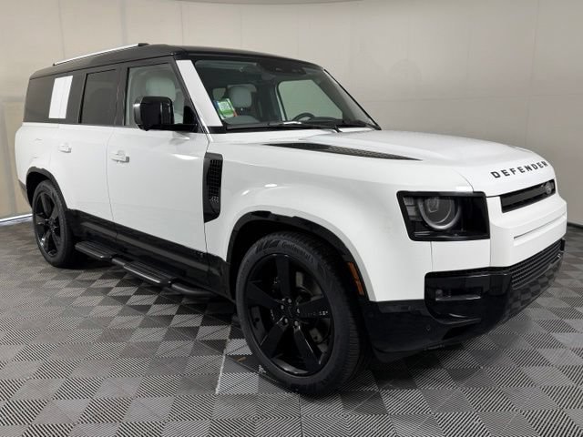 New 2026 Land Rover Defender 130 V8 AWD/4WD image 9