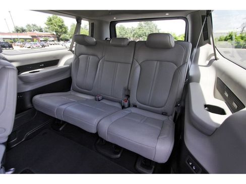 Used 2023 Jeep Wagoneer L Series III w/ Premium Group I AWD/4WD image 15