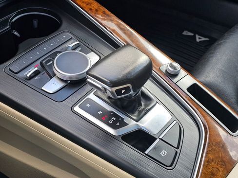 Used 2017 Audi A4 2.0T Premium Plus w/ Premium Plus Package image 25