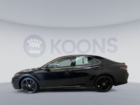 Used 2024 Toyota Camry XSE FWD image 5