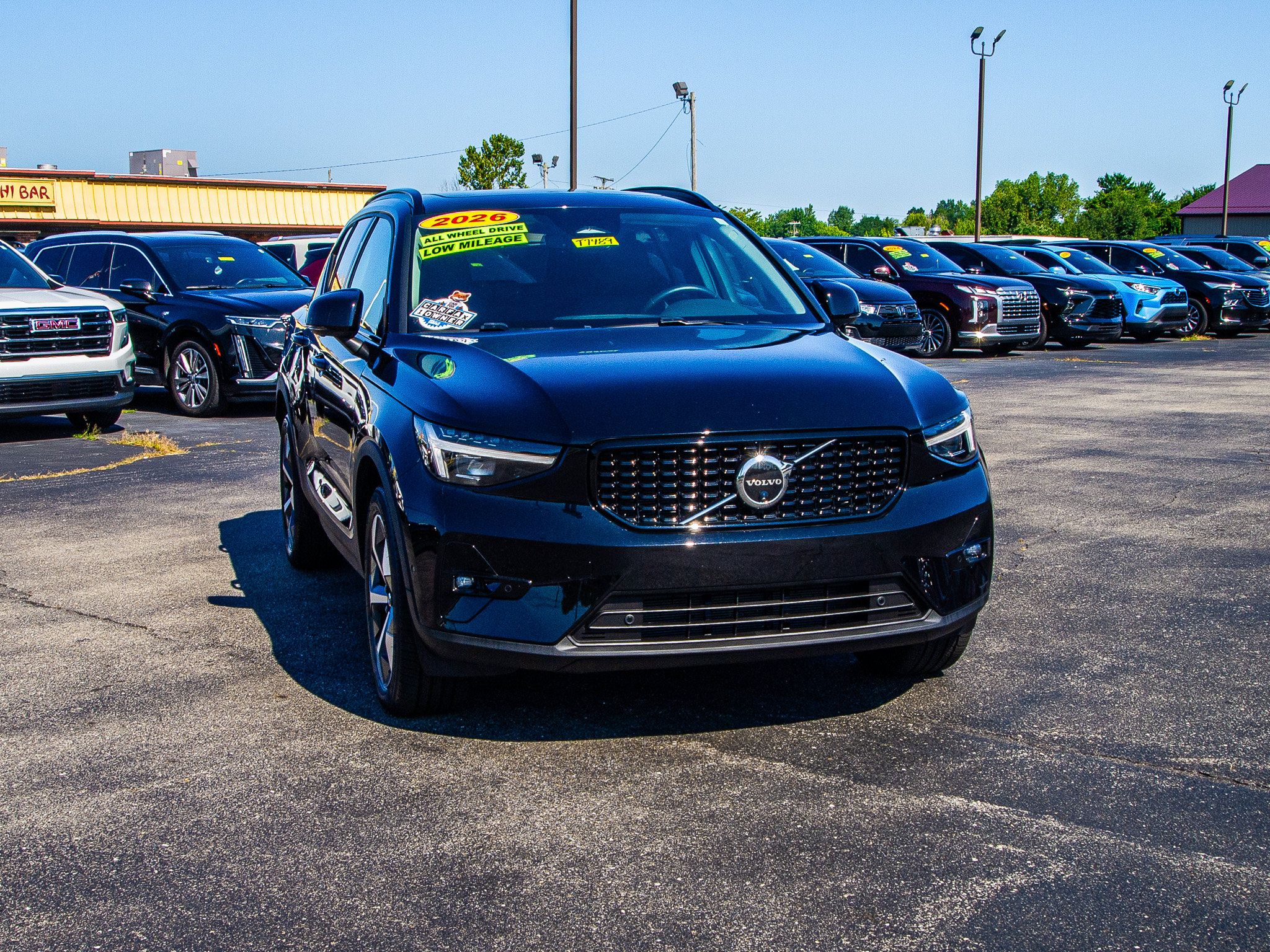 Used 2026 Volvo XC40 B5 Plus AWD/4WD image 10