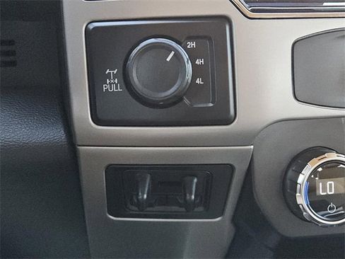 Certified 2022 Ford F250 Lariat w/ Chrome Package image 18