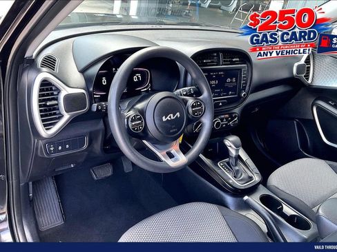 Used 2023 Kia Soul LX w/ Option Group 015 FWD image 13