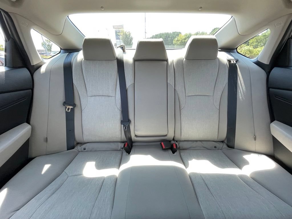 Used 2023 Honda Accord EX image 28