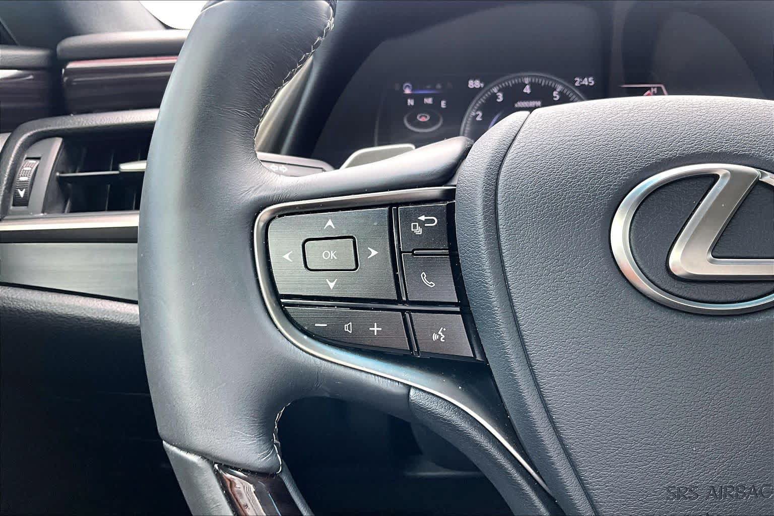 Used 2020 Lexus ES 350 w/ Premium Package FWD image 24