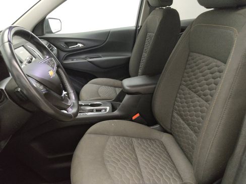 Used 2019 Chevrolet Equinox LT FWD image 17