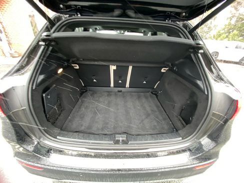 Used 2025 Mercedes-Benz GLA 250 4MATIC image 15