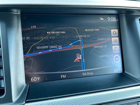 Used 2019 Nissan Pathfinder SL FWD image 13