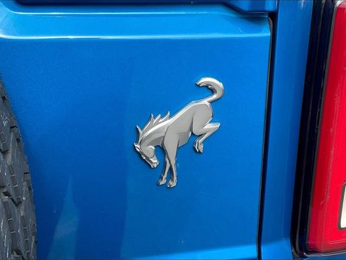 Used 2021 Ford Bronco Outer Banks image 8