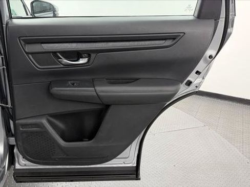 Used 2023 Honda CR-V LX image 17