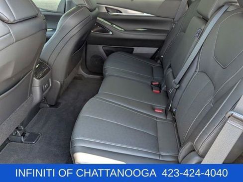 Certified 2026 INFINITI QX60 Luxe w/ Cargo Package FWD image 24
